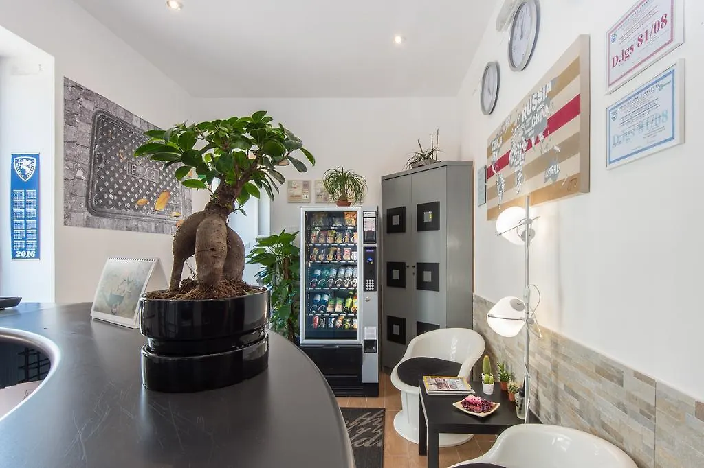 Eroom42 Guest House Rzym